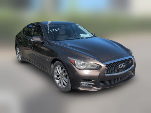 2015 INFINITI Q50 Premium