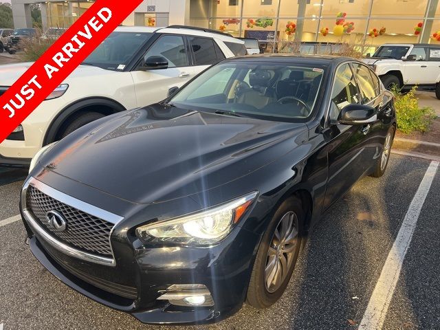 2015 INFINITI Q50 Premium