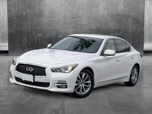 2015 INFINITI Q50 Premium