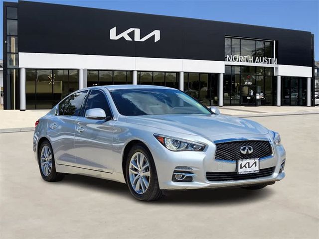 2015 INFINITI Q50 Premium