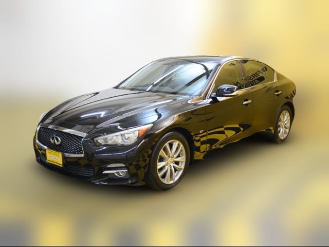 2015 INFINITI Q50 Premium