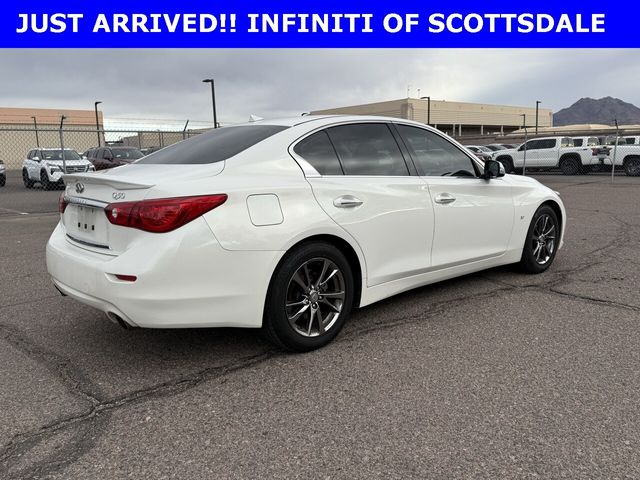 2015 INFINITI Q50 Base