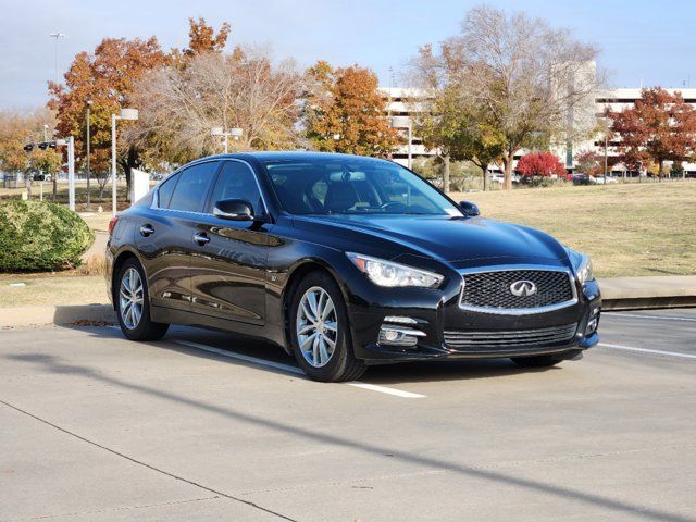 2015 INFINITI Q50 Premium