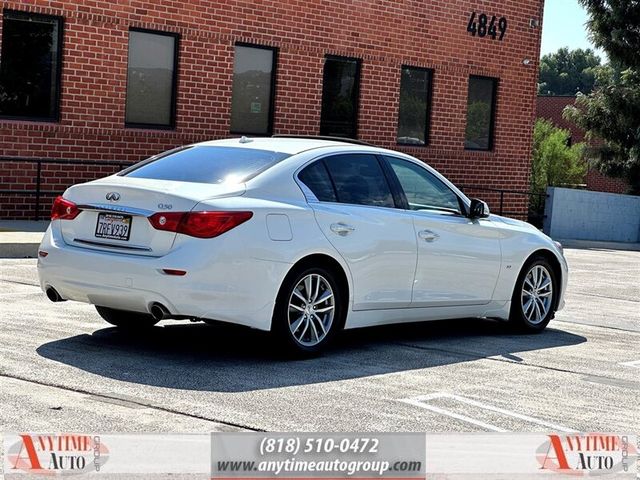 2015 INFINITI Q50 Premium