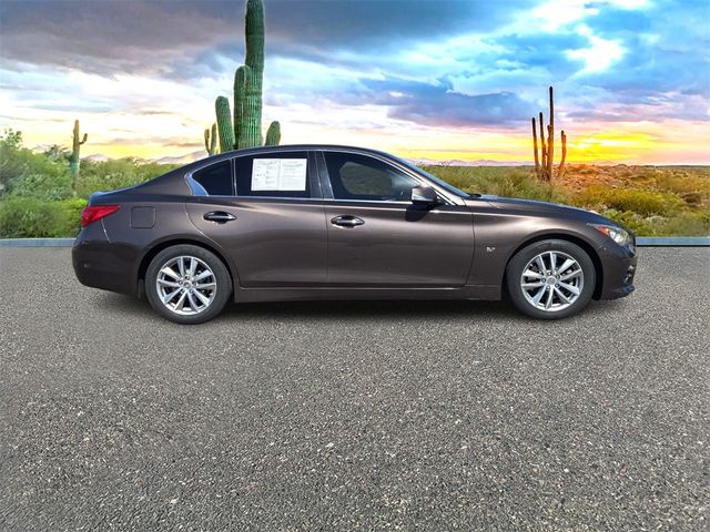 2015 INFINITI Q50 Premium