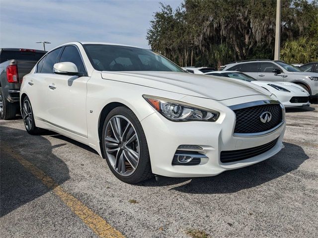 2015 INFINITI Q50 Premium