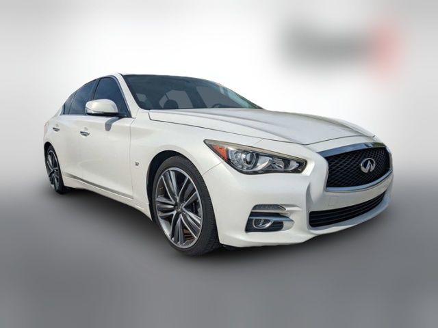 2015 INFINITI Q50 Premium