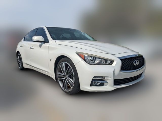 2015 INFINITI Q50 Premium