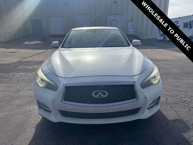 2015 INFINITI Q50 Premium