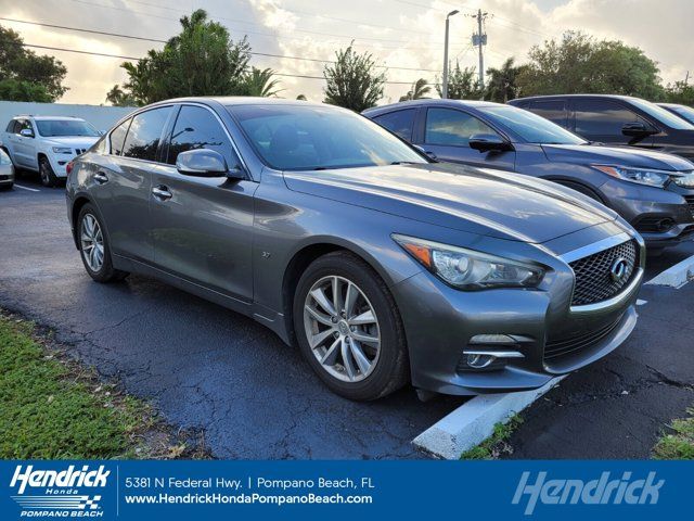 2015 INFINITI Q50 Premium