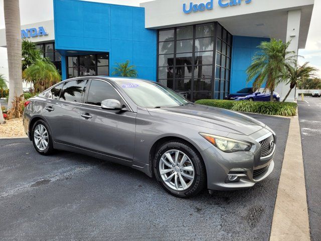 2015 INFINITI Q50 Premium