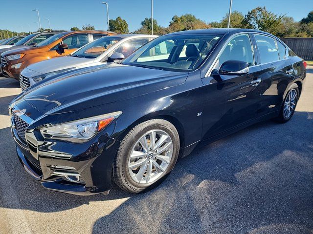 2015 INFINITI Q50 Premium