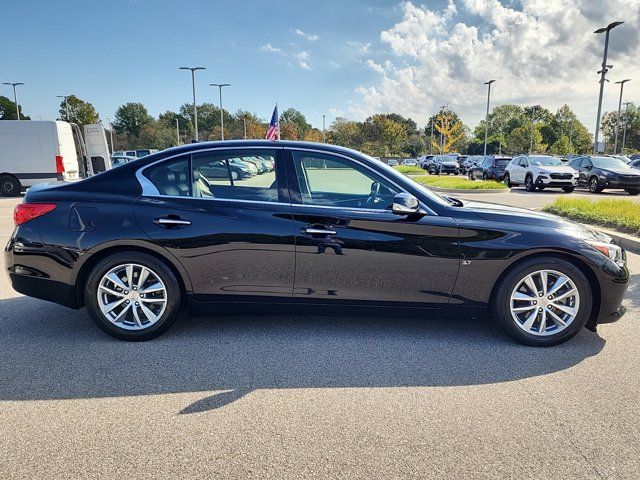 2015 INFINITI Q50 Premium