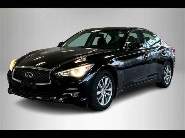 2015 INFINITI Q50 Premium