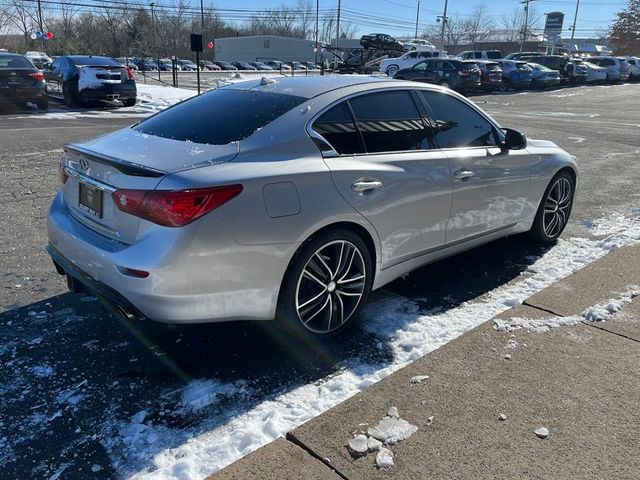 2015 INFINITI Q50 Premium