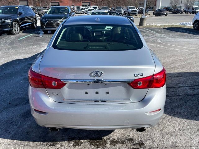 2015 INFINITI Q50 Premium