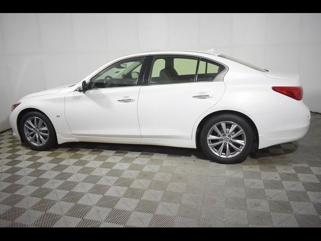 2015 INFINITI Q50 Premium