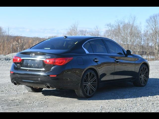 2015 INFINITI Q50 Premium