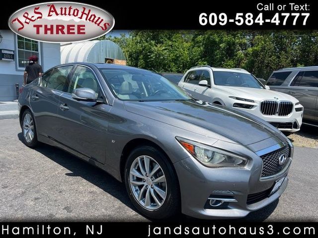 2015 INFINITI Q50 Premium