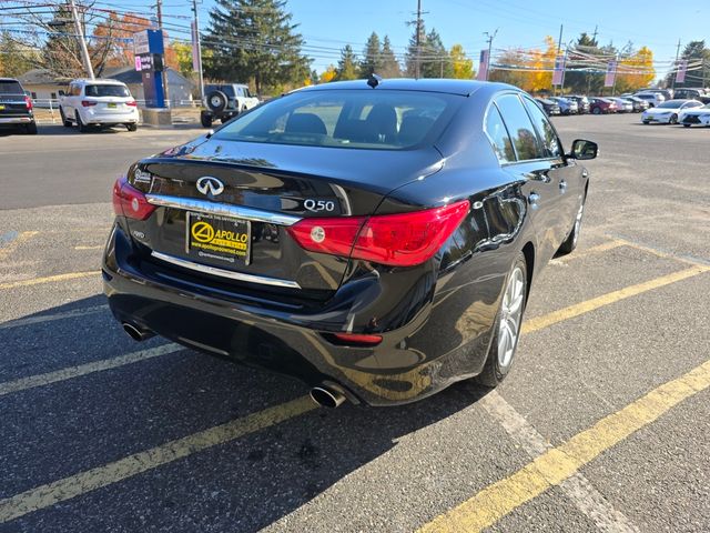 2015 INFINITI Q50 Premium