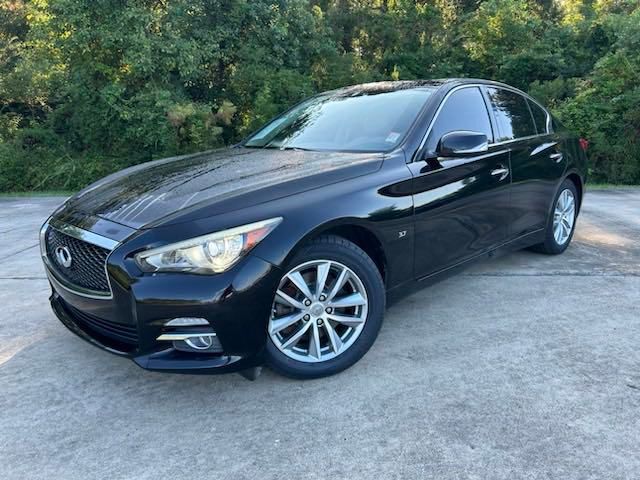 2015 INFINITI Q50 Premium