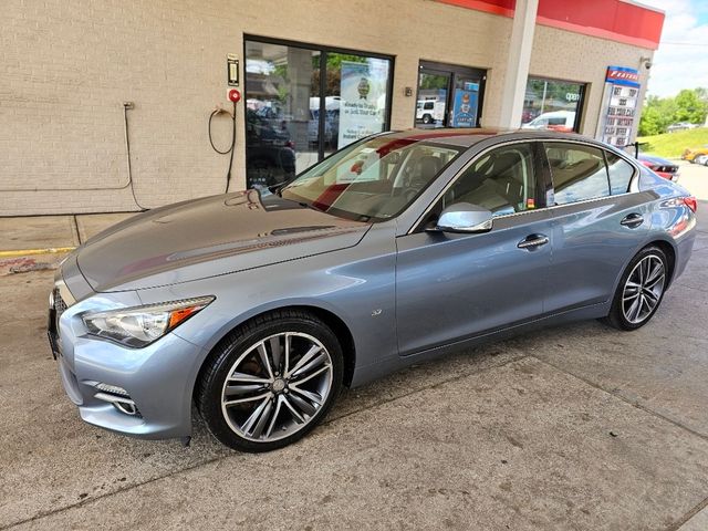 2015 INFINITI Q50 Premium