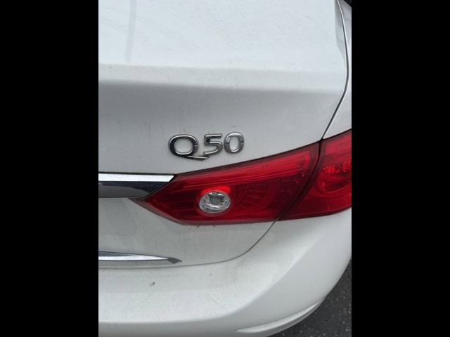 2015 INFINITI Q50 Premium