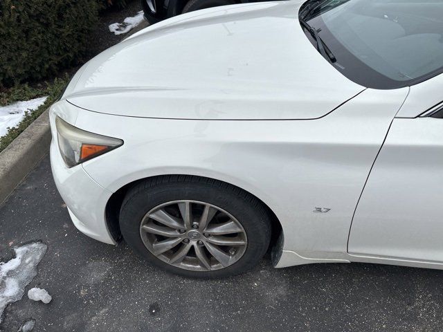 2015 INFINITI Q50 Premium