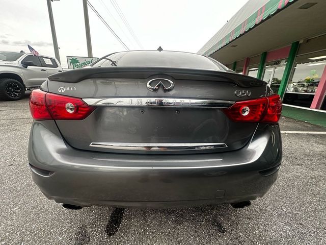 2015 INFINITI Q50 Premium