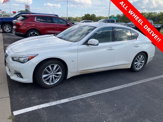 2015 INFINITI Q50 Premium