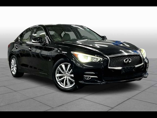 2015 INFINITI Q50 Premium