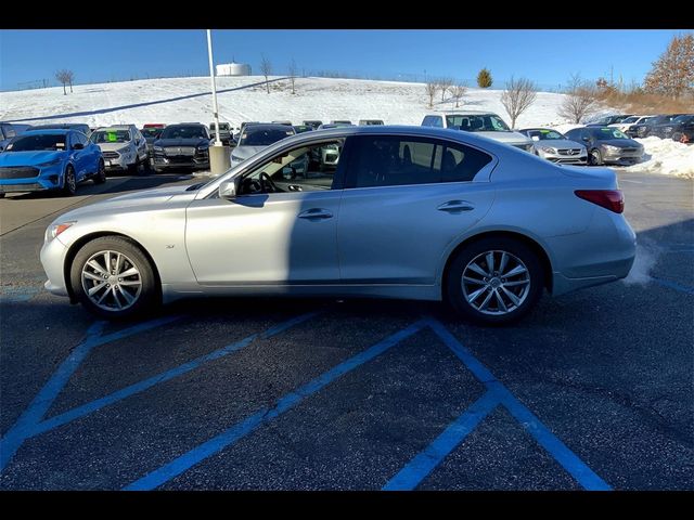 2015 INFINITI Q50 Premium