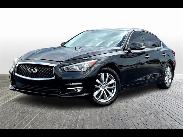 2015 INFINITI Q50 Premium