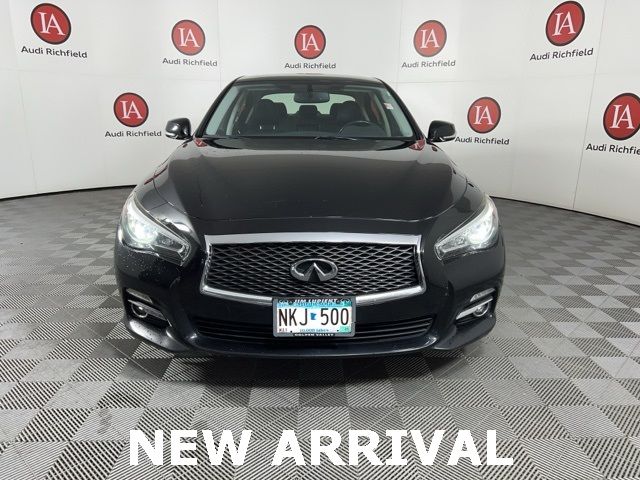 2015 INFINITI Q50 Premium