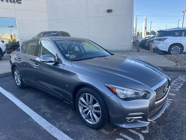 2015 INFINITI Q50 Premium