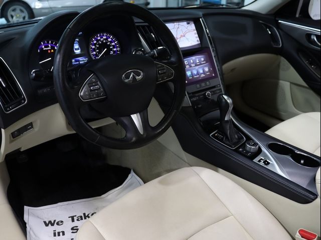 2015 INFINITI Q50 Premium