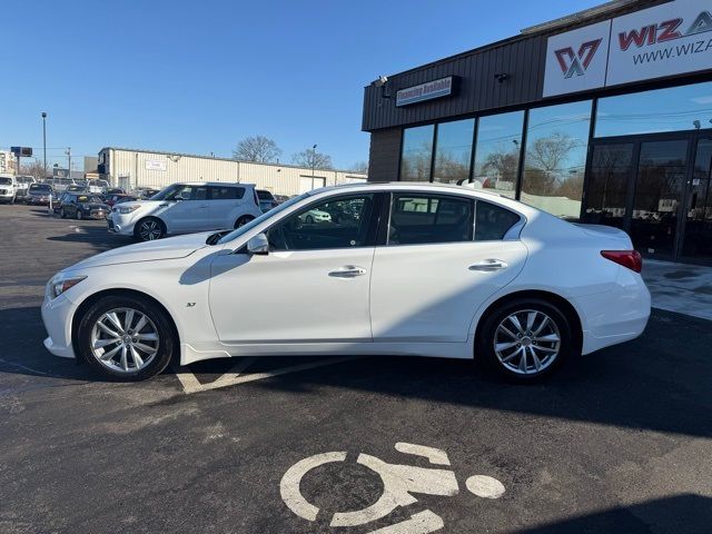 2015 INFINITI Q50 Premium