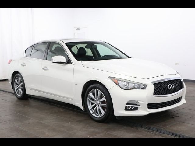 2015 INFINITI Q50 Premium