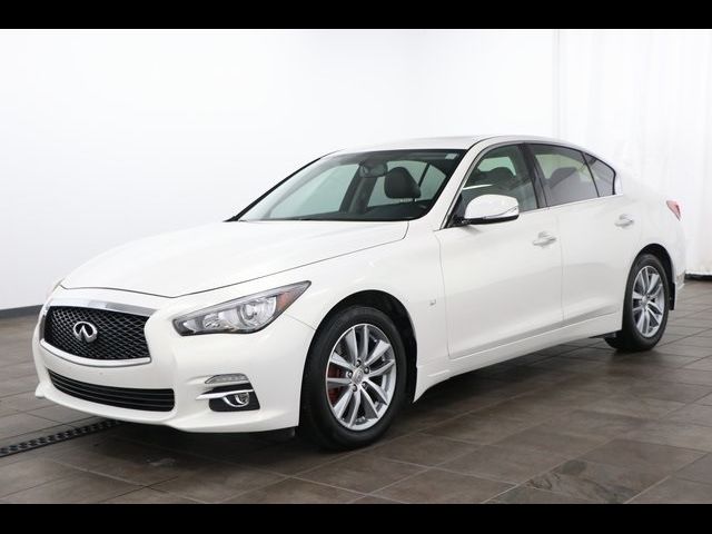 2015 INFINITI Q50 Premium