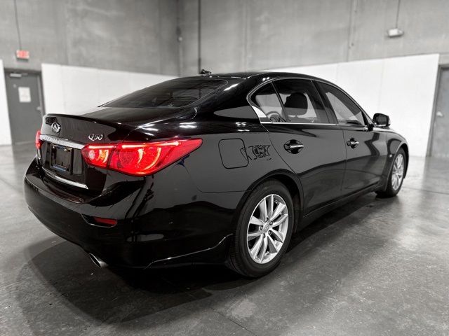 2015 INFINITI Q50 Premium