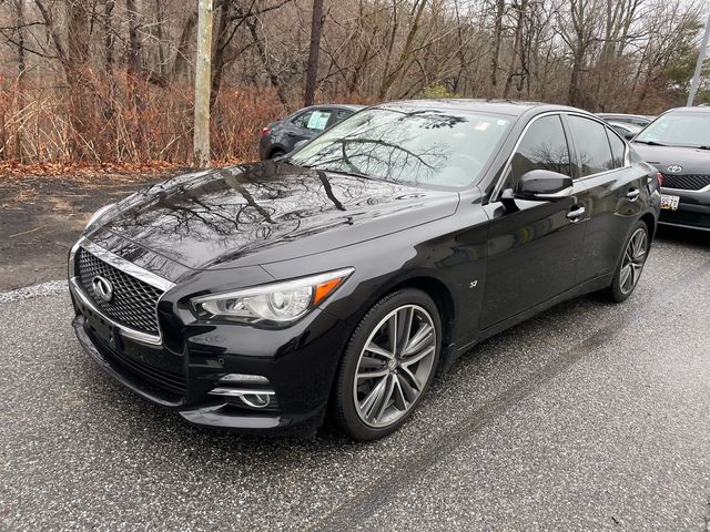 2015 INFINITI Q50 Premium