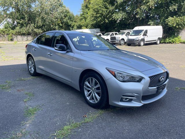 2015 INFINITI Q50 Premium