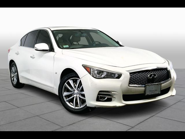 2015 INFINITI Q50 Premium