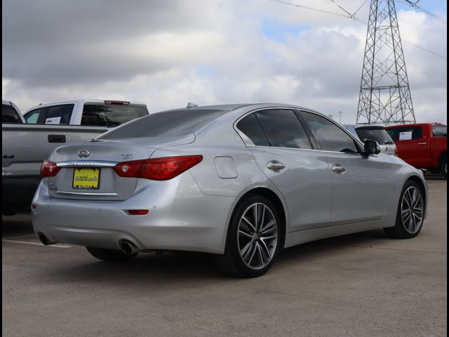 2015 INFINITI Q50 Premium