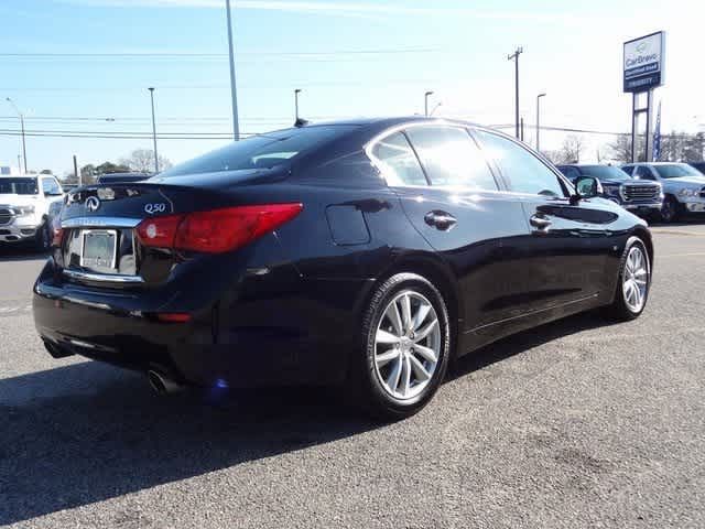 2015 INFINITI Q50 Premium