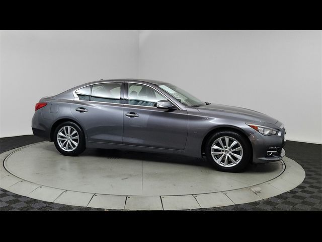 2015 INFINITI Q50 Premium