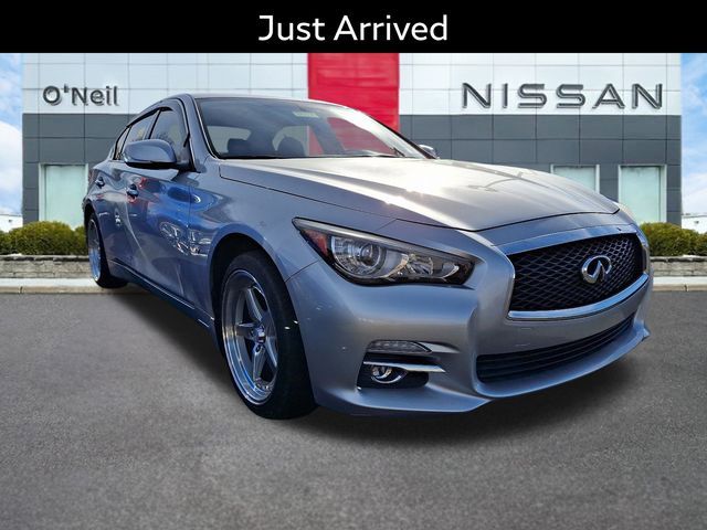 2015 INFINITI Q50 Premium