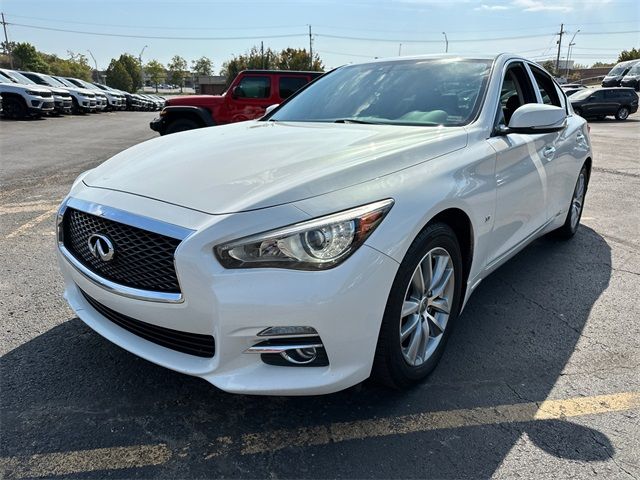 2015 INFINITI Q50 Premium