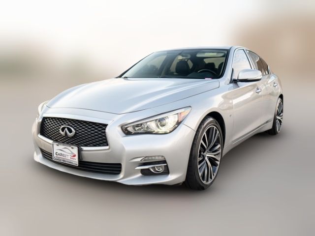 2015 INFINITI Q50 Base