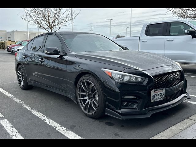 2015 INFINITI Q50 Sport